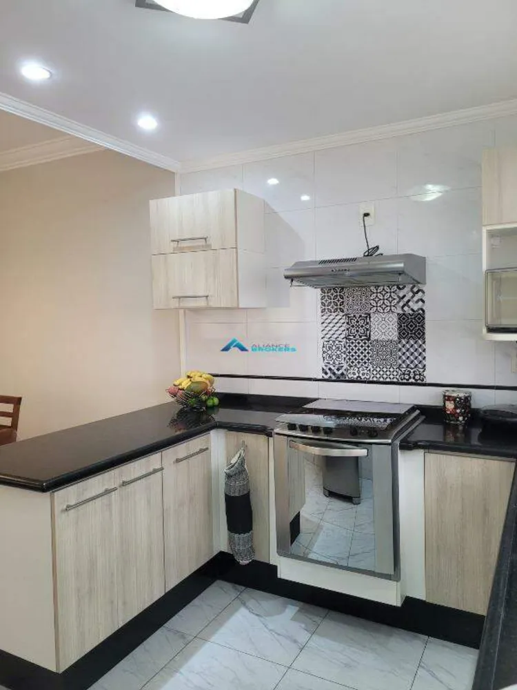 Casa, 3 quartos, 200 m² - Foto 2