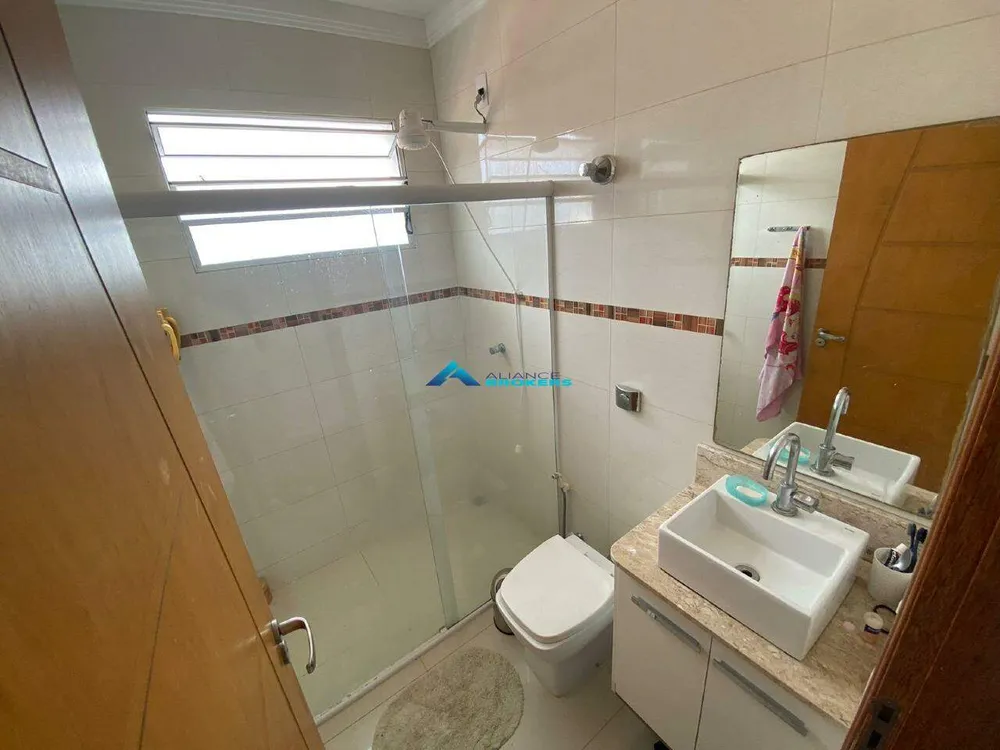 Casa, 4 quartos, 230 m² - Foto 19