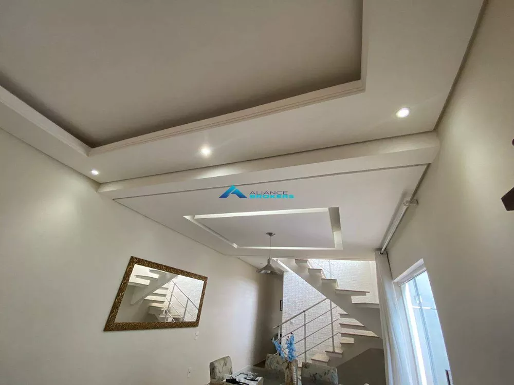 Casa, 4 quartos, 230 m² - Foto 19