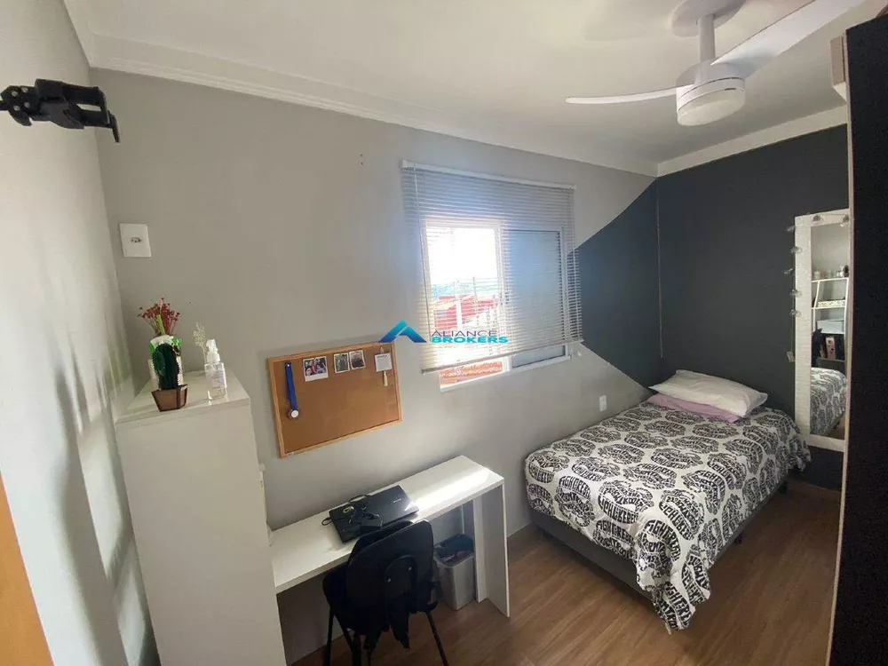 Casa, 4 quartos, 230 m² - Foto 9