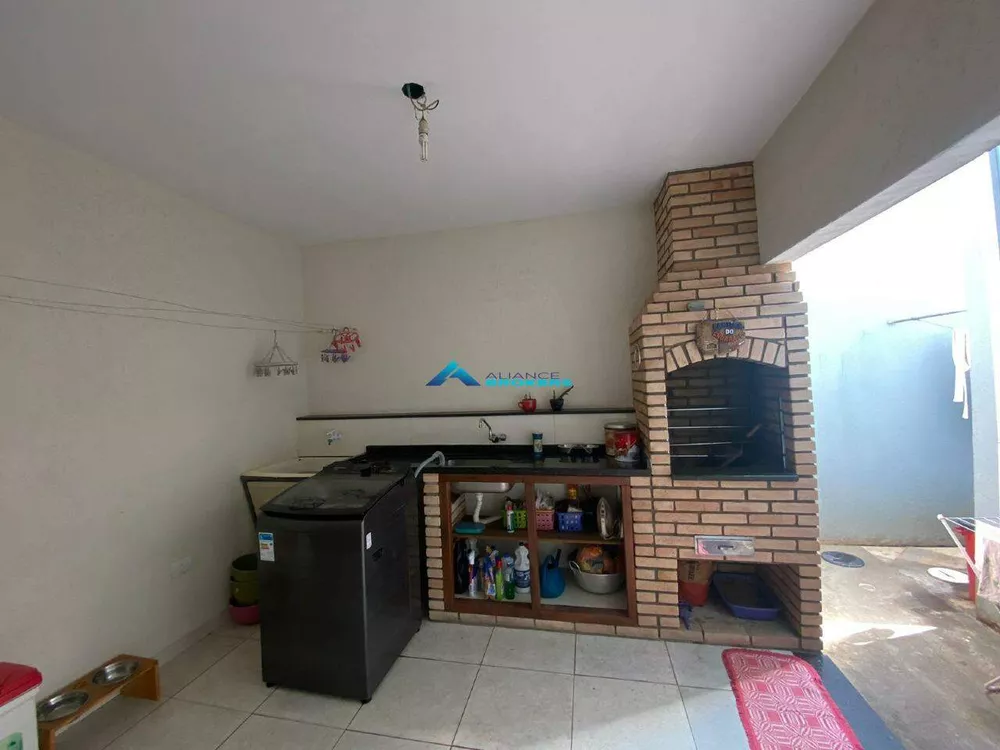 Casa, 4 quartos, 230 m² - Foto 7