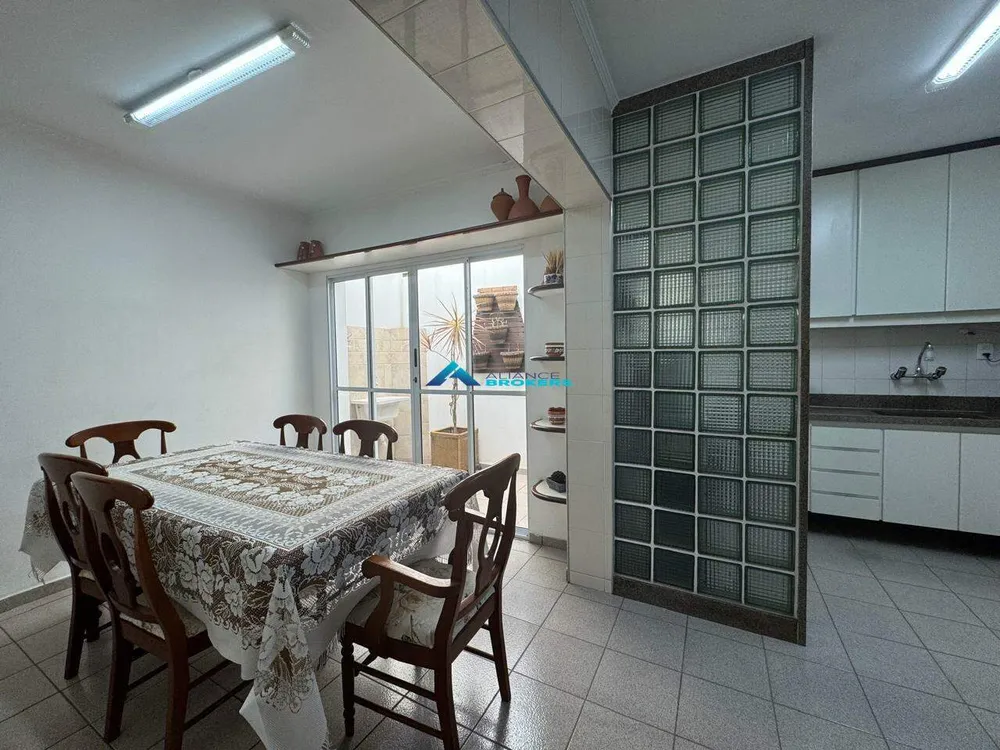 Casa, 3 quartos, 254 m² - Foto 3