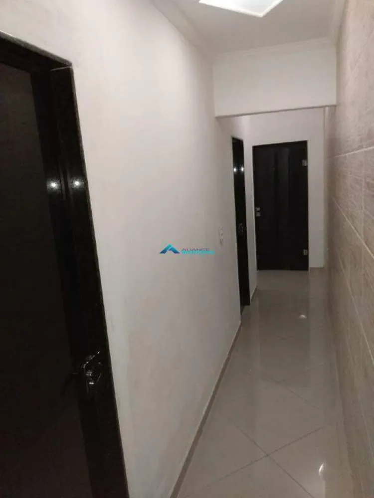 Casa, 3 quartos, 240 m² - Foto 9