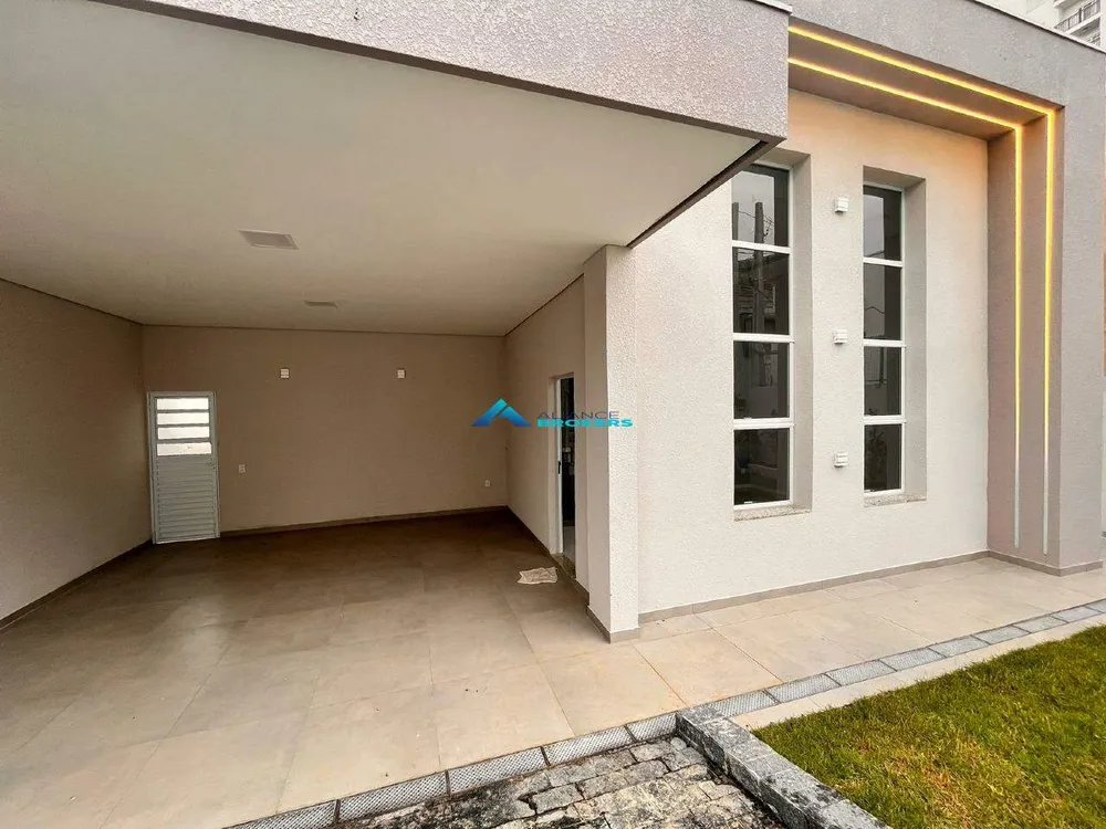 Casa, 3 quartos, 135 m² - Foto 1