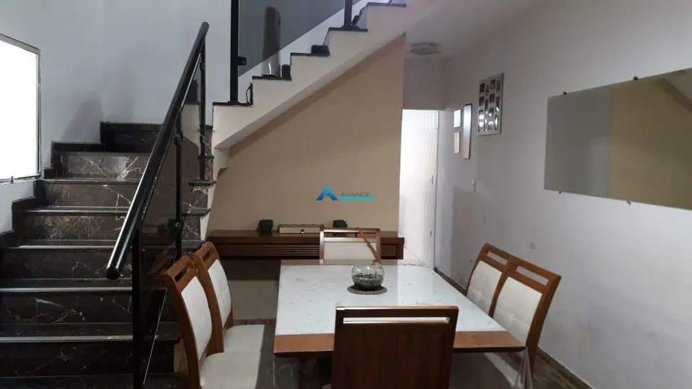 Casa, 3 quartos, 220 m² - Foto 4