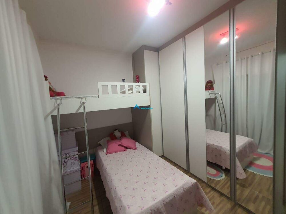 Casa à venda com 3 quartos, 220m² - Foto 19