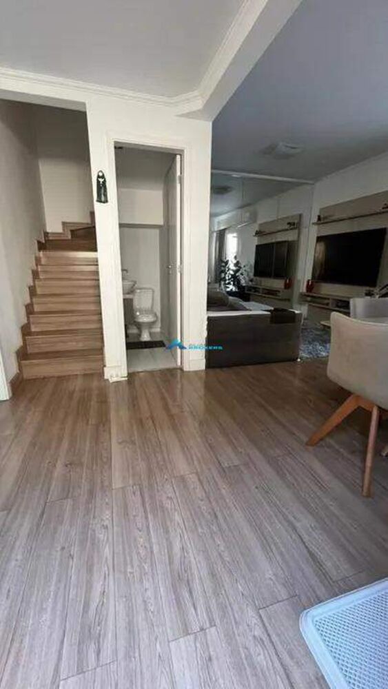 Casa de Condomínio à venda com 3 quartos, 130m² - Foto 4
