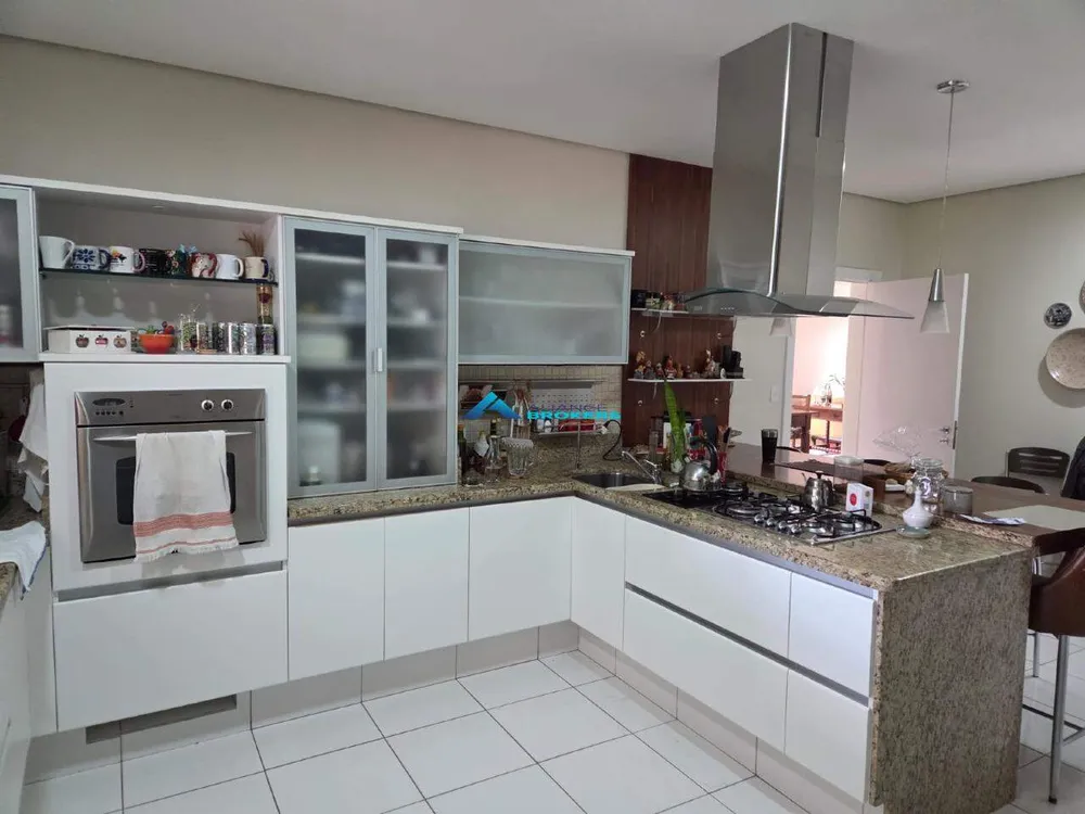 Casa, 3 quartos, 422 m² - Foto 10