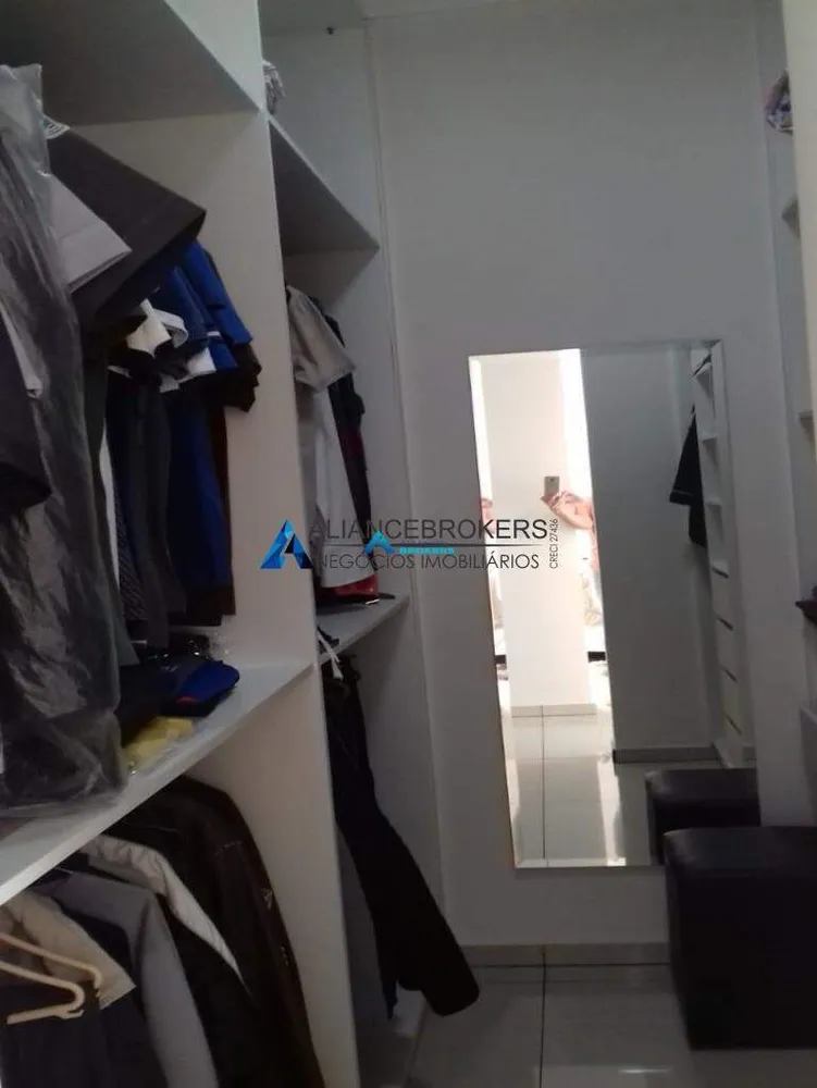 Casa, 3 quartos, 289 m² - Foto 24