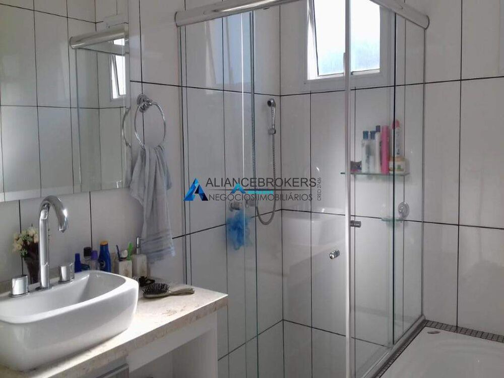 Casa, 3 quartos, 289 m² - Foto 10