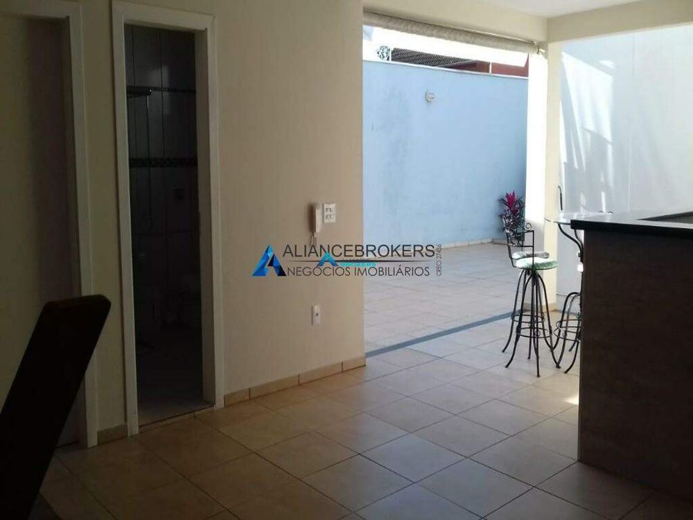 Casa, 3 quartos, 289 m² - Foto 15