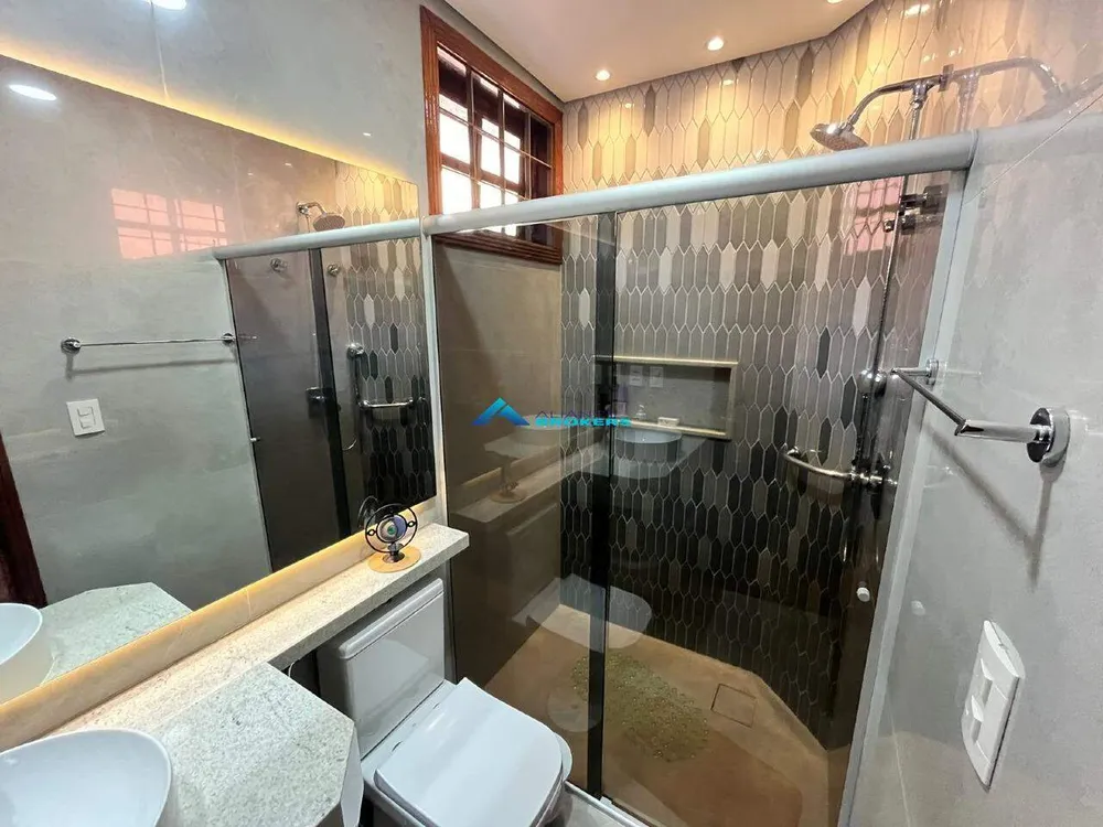 Casa, 3 quartos, 312 m² - Foto 24