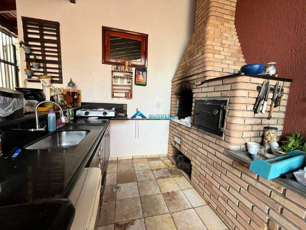 Casa, 3 quartos, 312 m² - Foto 11