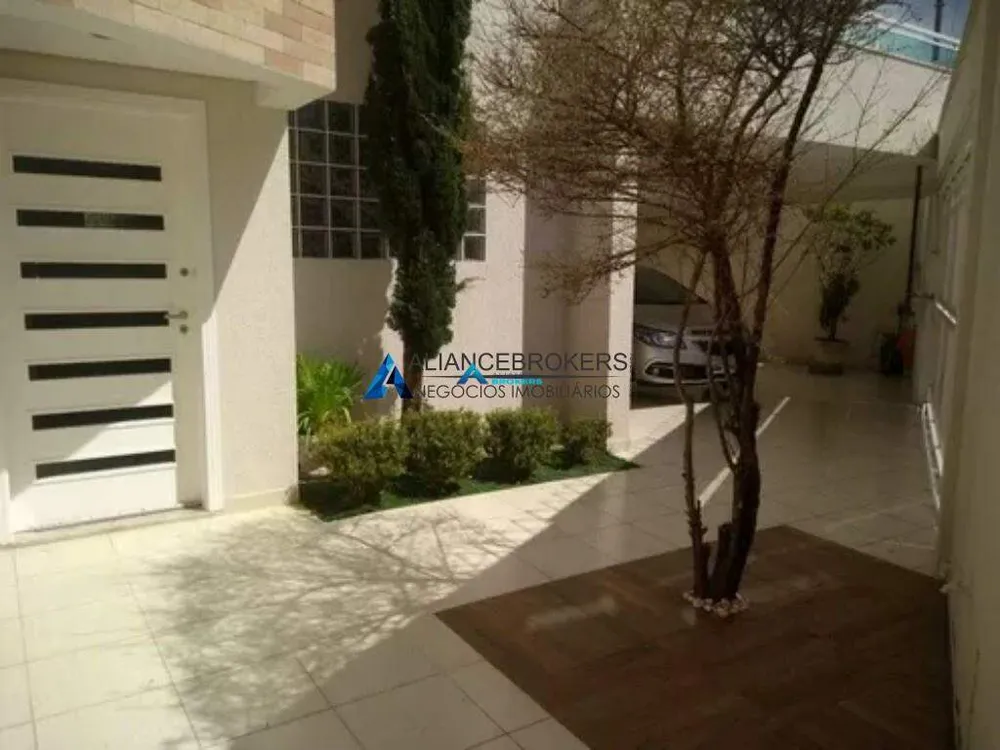 Casa, 3 quartos, 220 m² - Foto 1