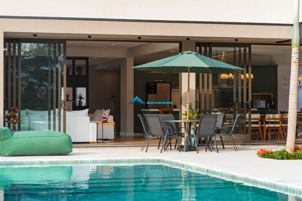 Casa, 5 quartos, 587 m² - Foto 3
