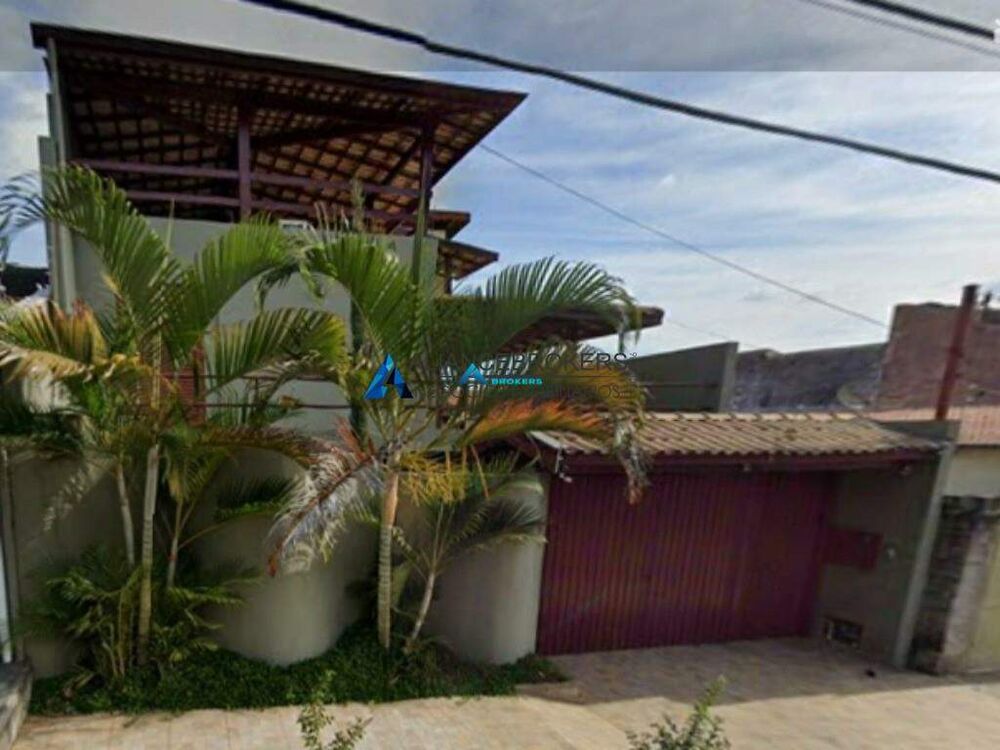 Casa, 3 quartos, 338 m² - Foto 2