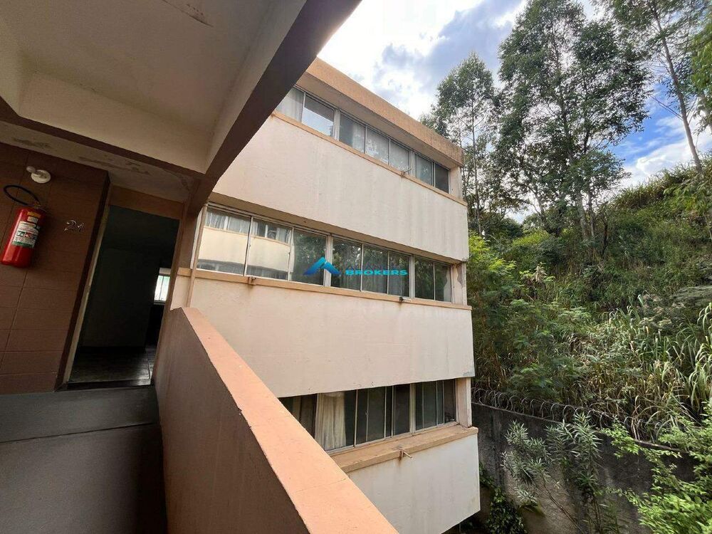 Apartamento para alugar com 3 quartos, 64m² - Foto 2