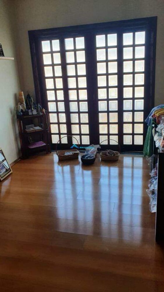 Casa, 3 quartos, 182 m² - Foto 18