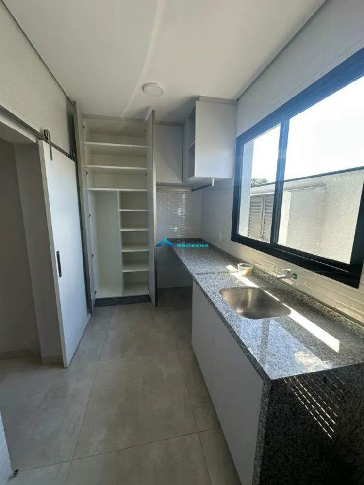 Casa, 5 quartos, 226 m² - Foto 9
