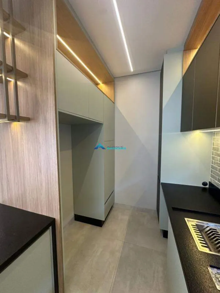 Casa, 5 quartos, 226 m² - Foto 7