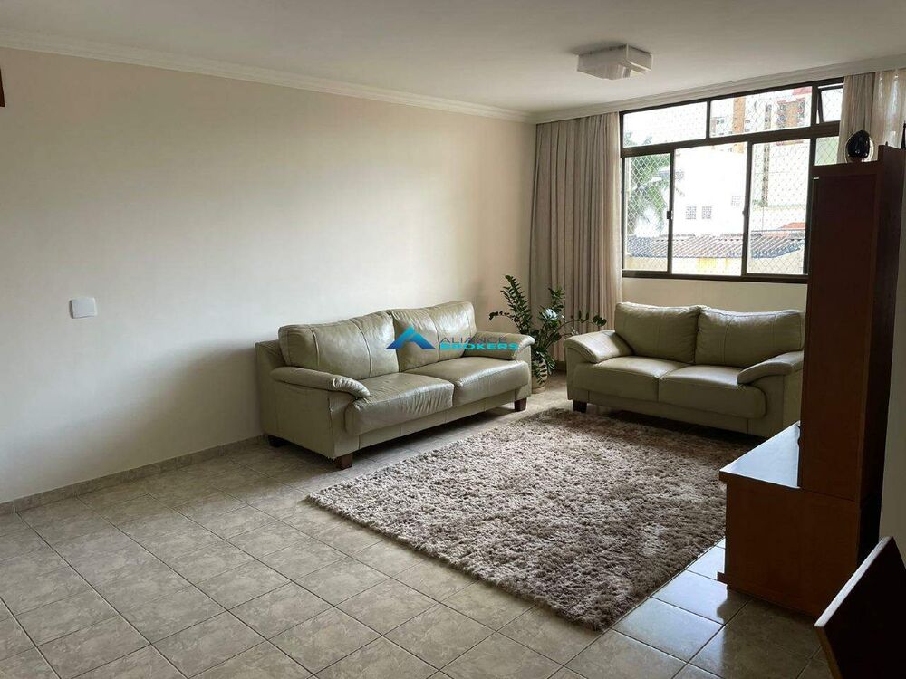 Apartamento à venda com 3 quartos, 150m² - Foto 2