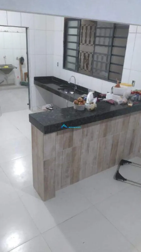 Casa, 3 quartos, 250 m² - Foto 6