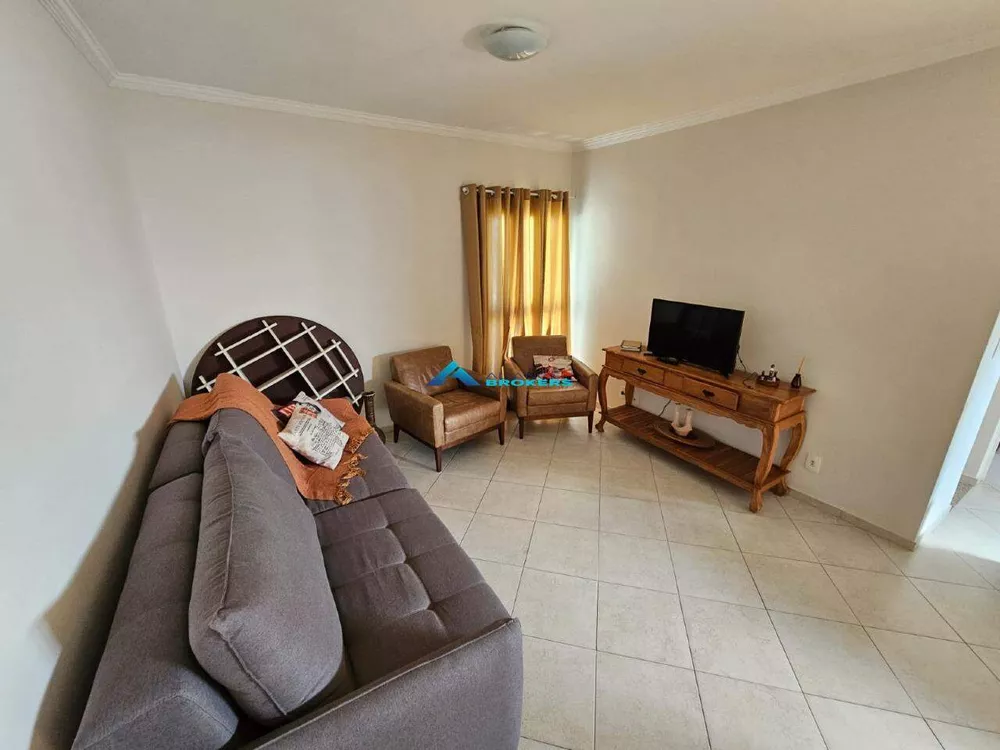 Apartamento à venda com 1 quarto, 60m² - Foto 3