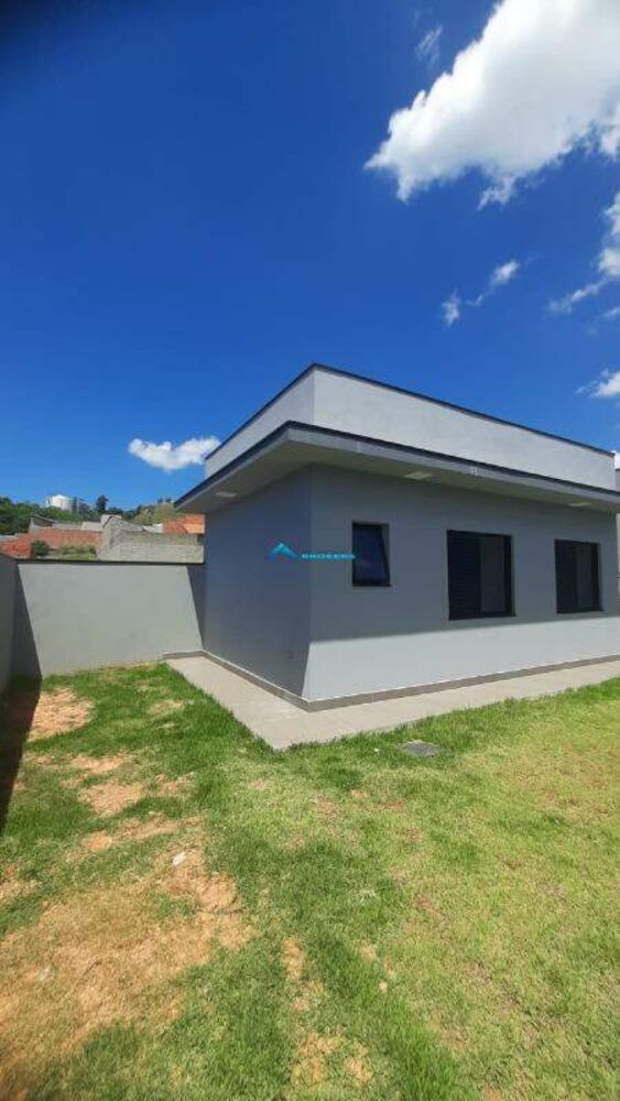 Casa à venda com 3 quartos, 120m² - Foto 3