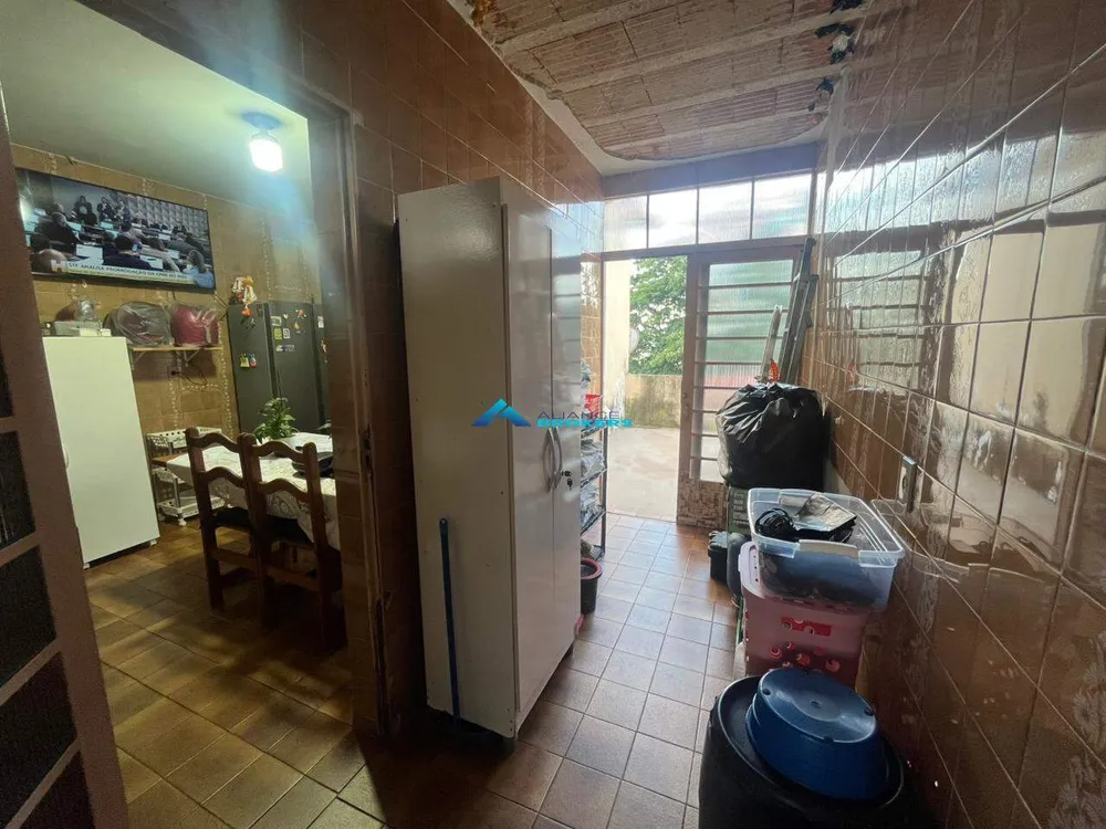 Casa, 3 quartos, 207 m² - Foto 1