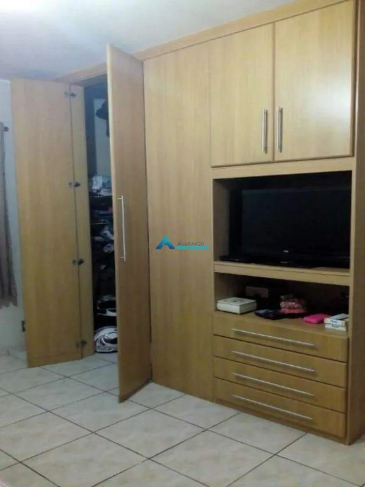 Casa, 3 quartos, 250 m² - Foto 23