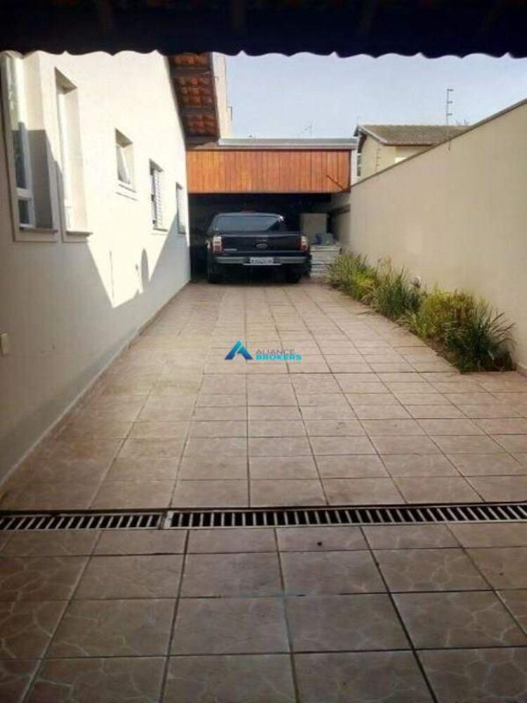 Casa, 3 quartos, 250 m² - Foto 11