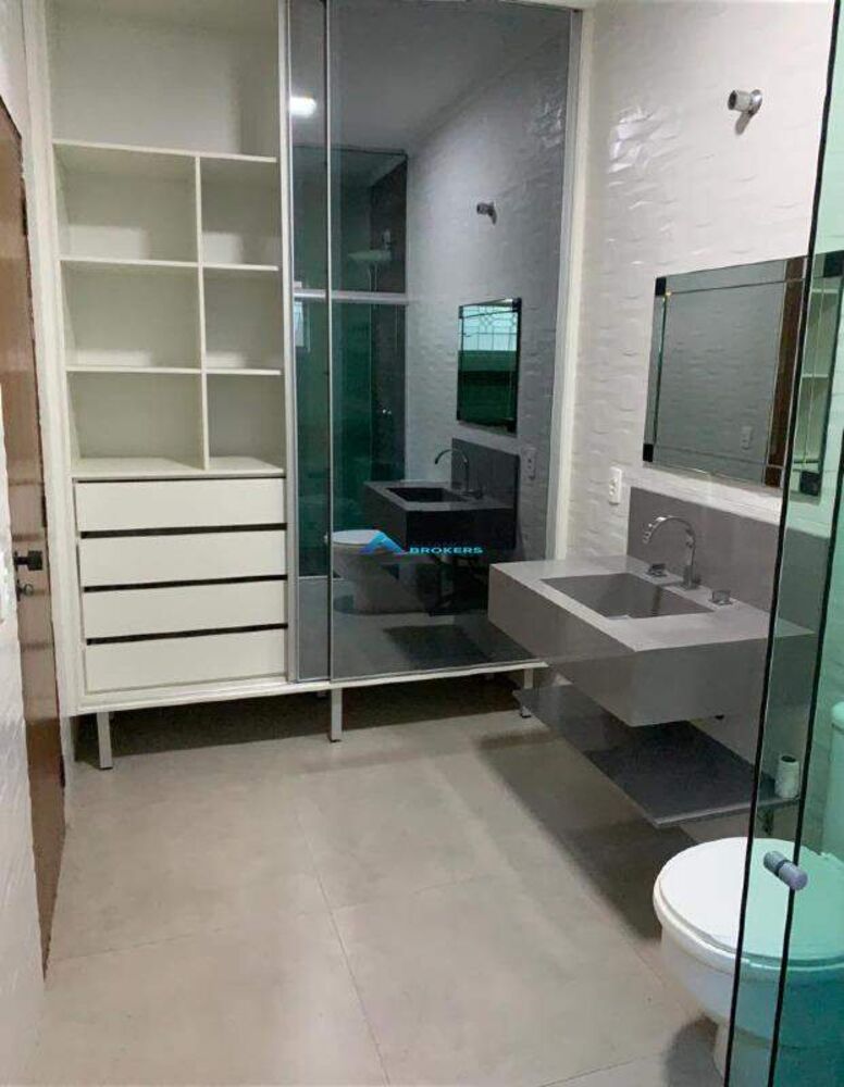 Casa, 3 quartos, 250 m² - Foto 2