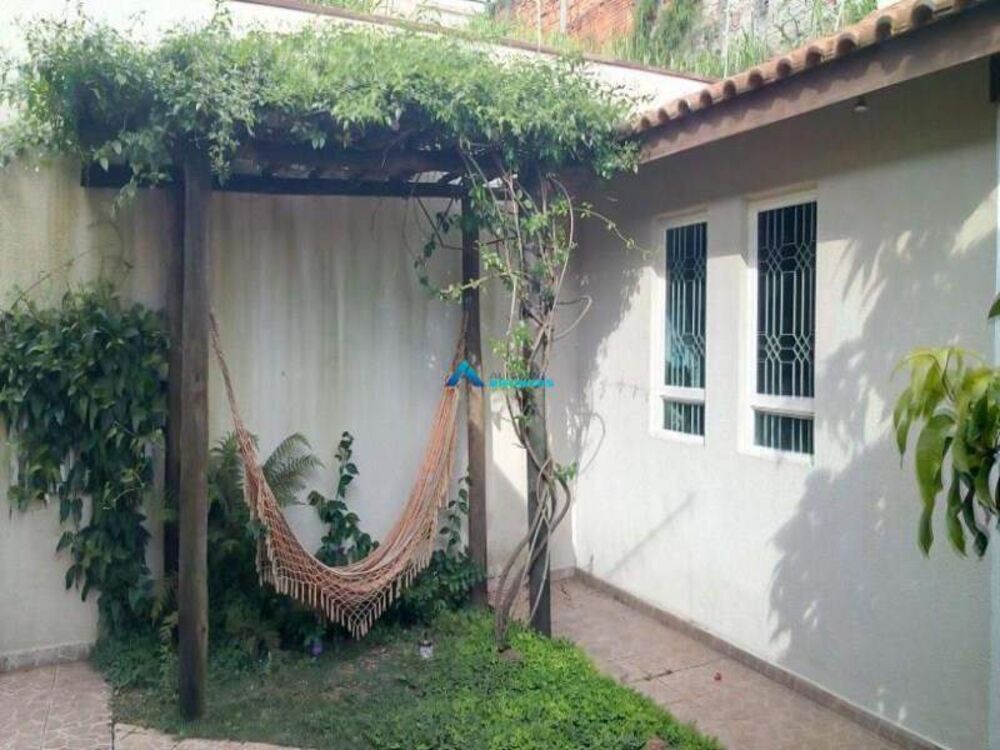Casa, 3 quartos, 250 m² - Foto 13