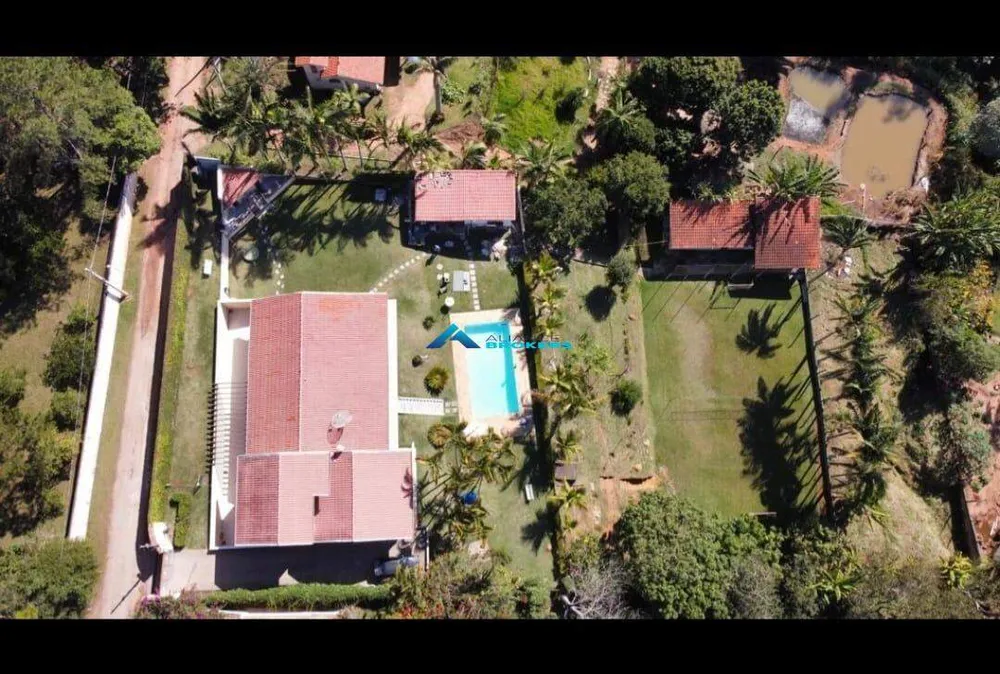 Chácara, 4 quartos, 3600 m² - Foto 2