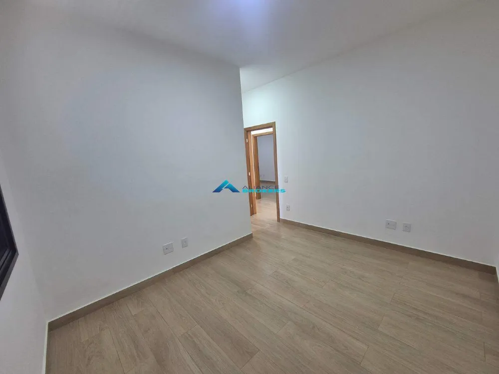 Casa, 3 quartos, 230 m² - Foto 4