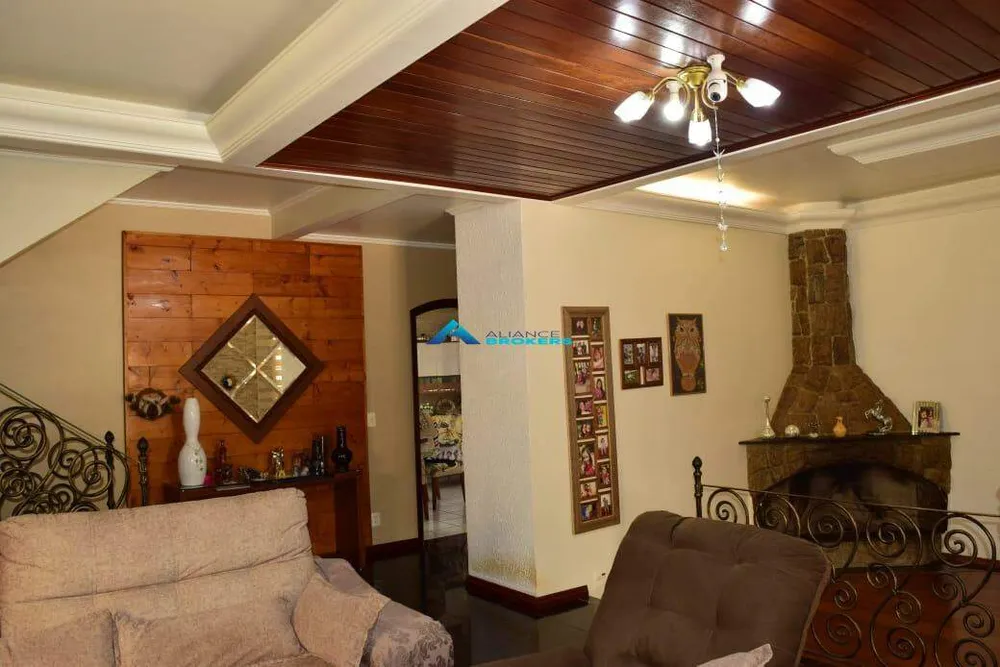 Chácara, 4 quartos, 1591 m² - Foto 4