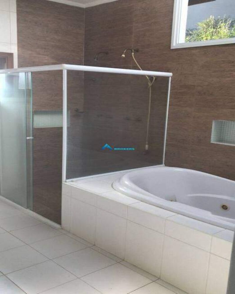 Casa para alugar com 3 quartos, 505m² - Foto 13