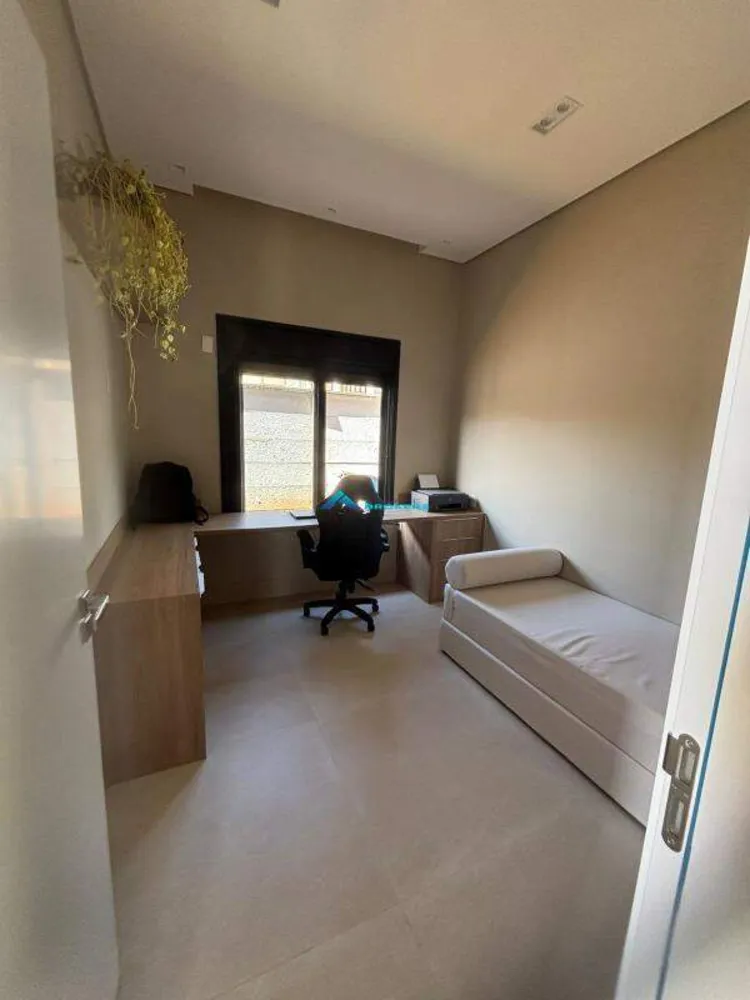 Casa, 3 quartos, 238 m² - Foto 9