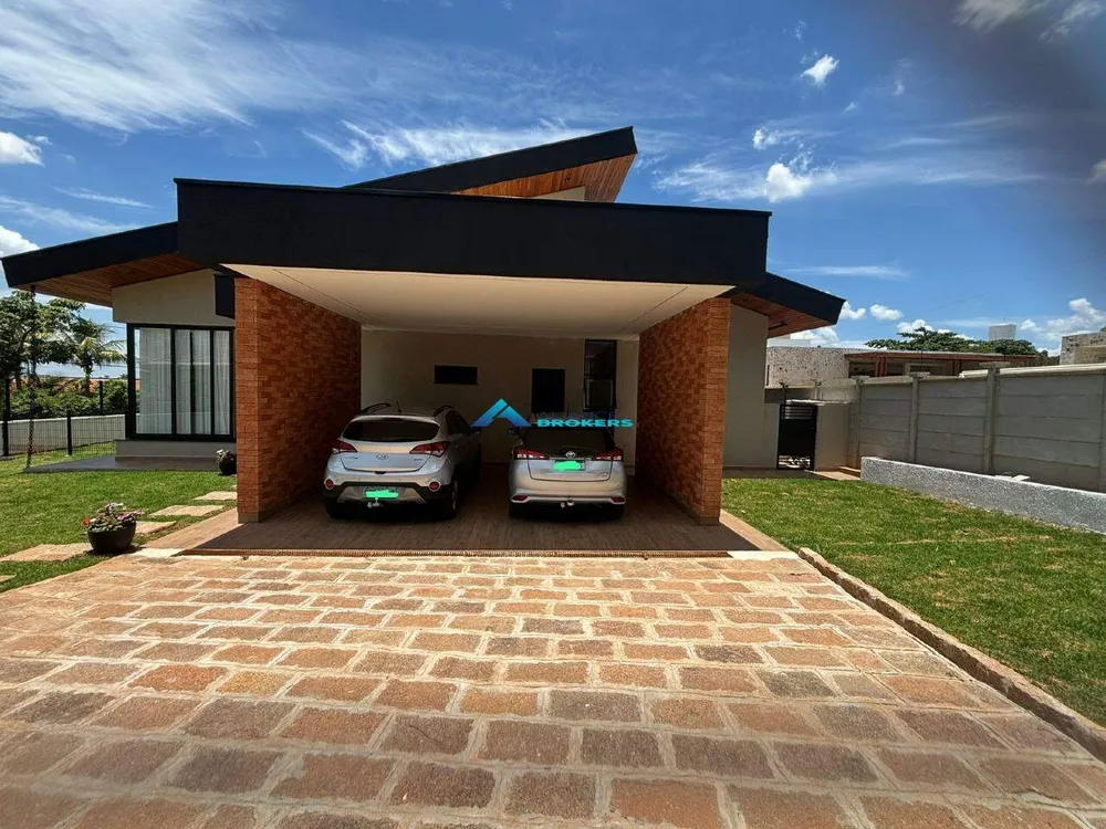 Casa, 3 quartos, 238 m² - Foto 2