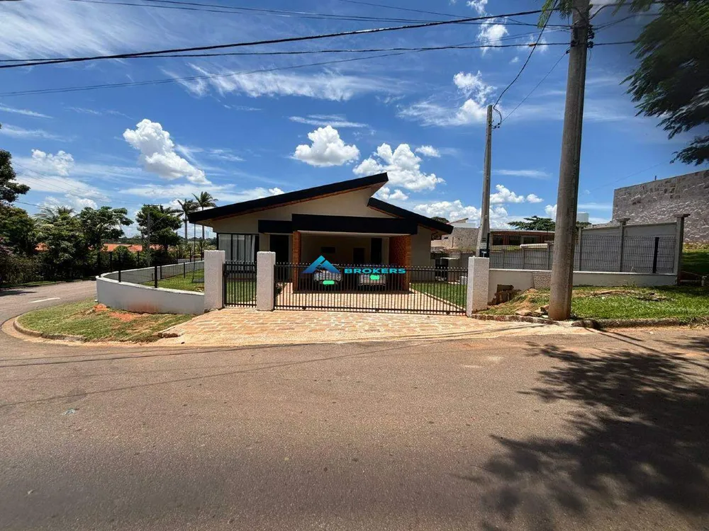 Casa, 3 quartos, 238 m² - Foto 3