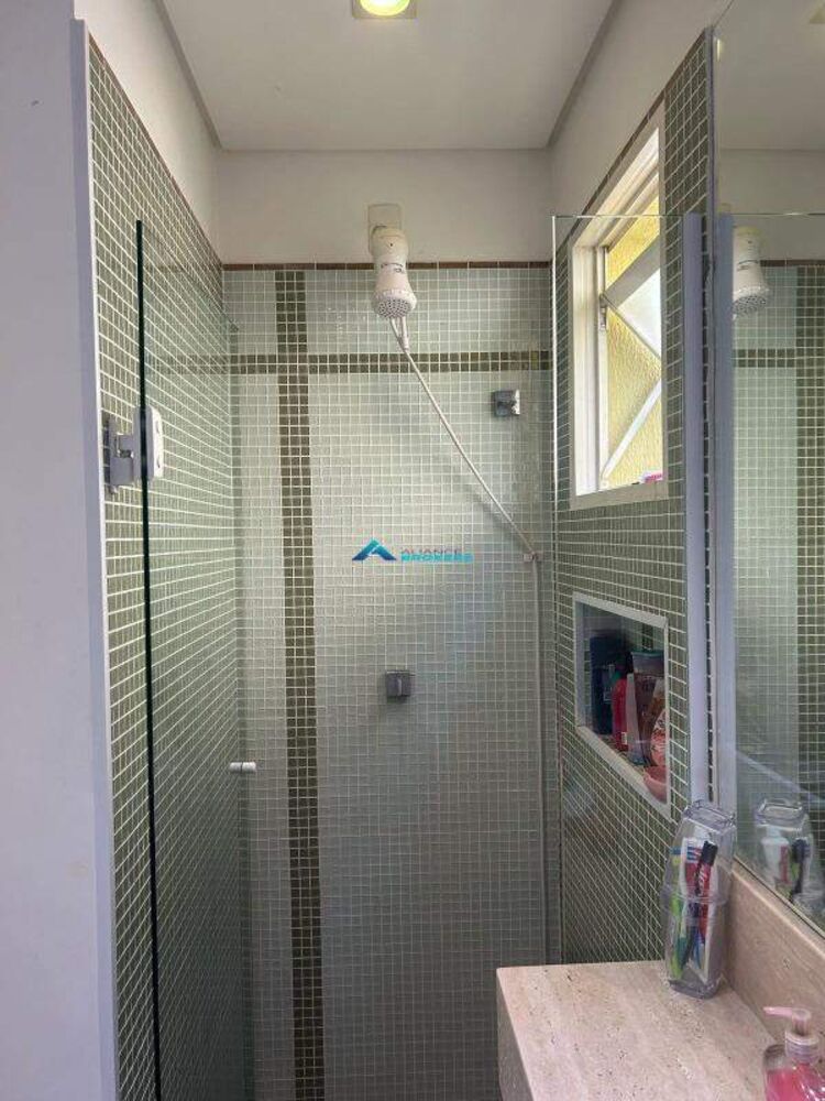 Casa à venda com 2 quartos, 78m² - Foto 15