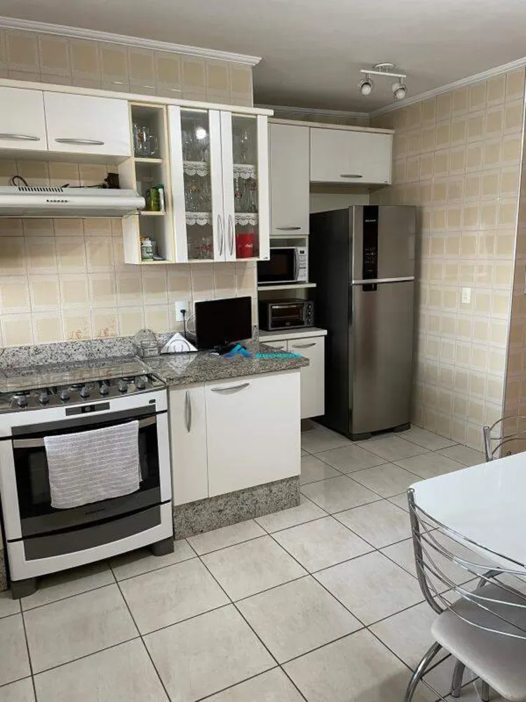 Apartamento, 3 quartos, 150 m² - Foto 2