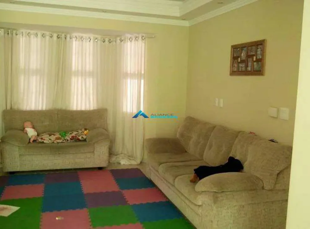 Casa, 3 quartos, 224 m² - Foto 10