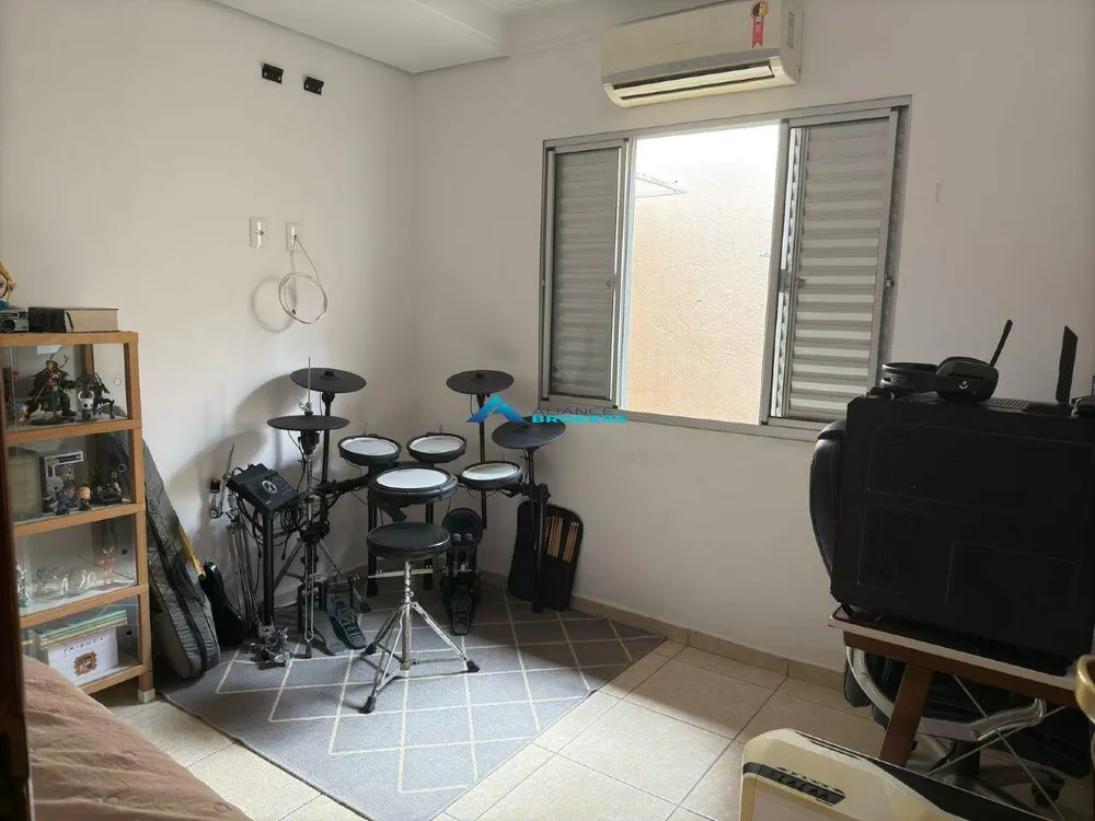 Casa, 3 quartos, 135 m² - Foto 8