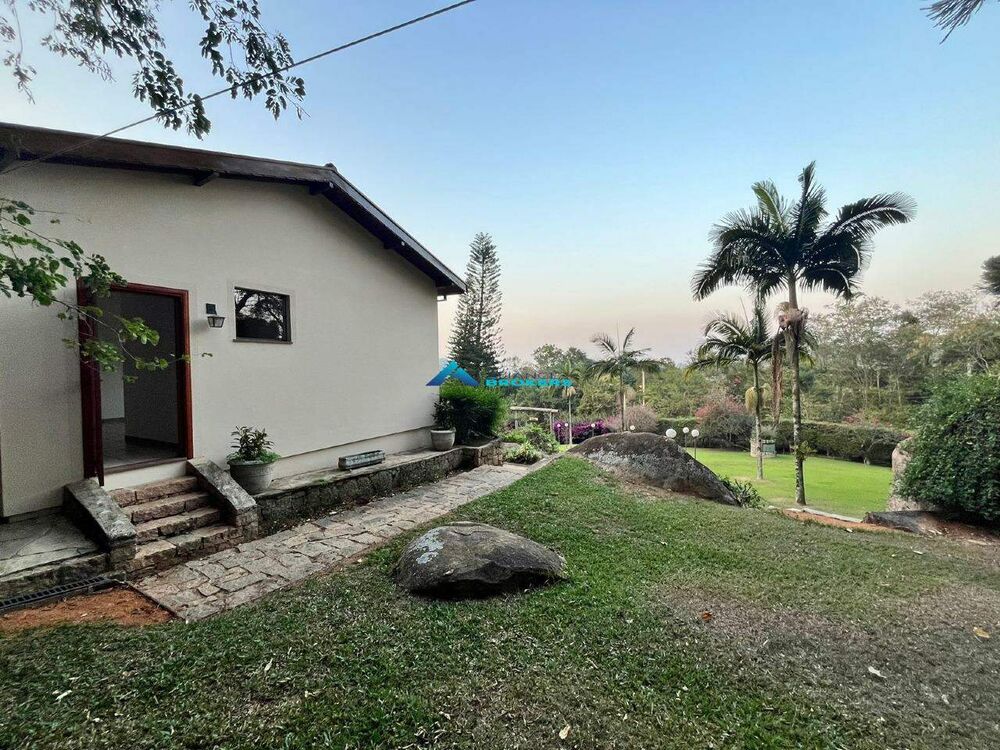 Chácara para alugar com 3 quartos, 450m² - Foto 4