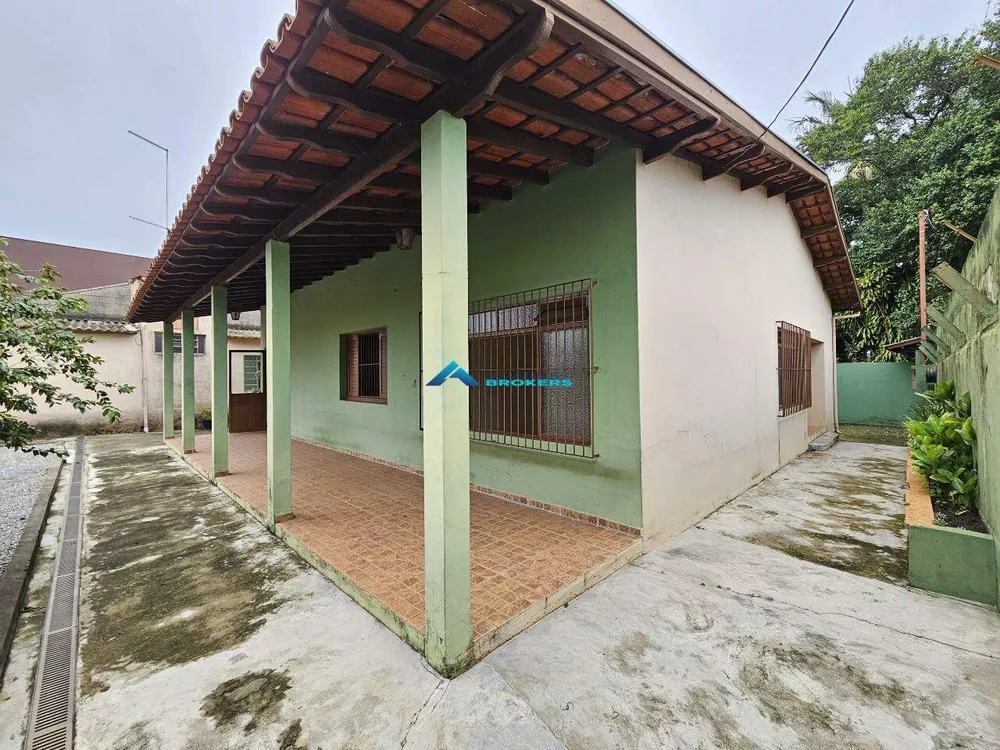 Casa, 3 quartos, 297 m² - Foto 1