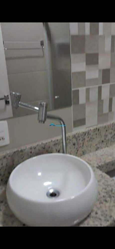 Casa à venda com 2 quartos, 146m² - Foto 11