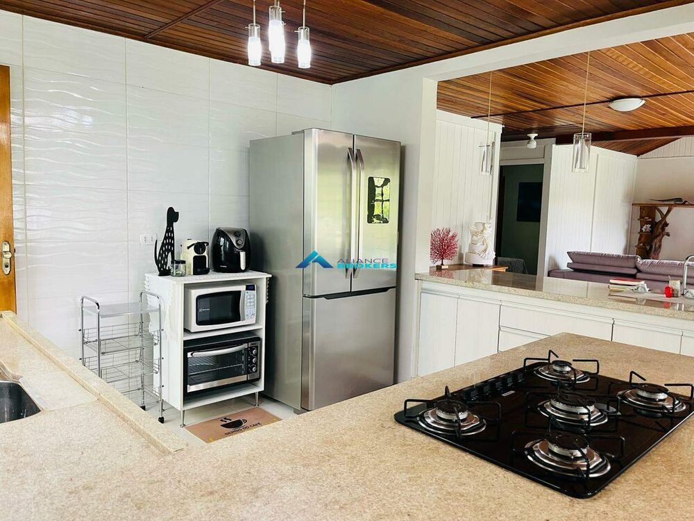 Casa de Condomínio para alugar com 2 quartos, 150m² - Foto 5