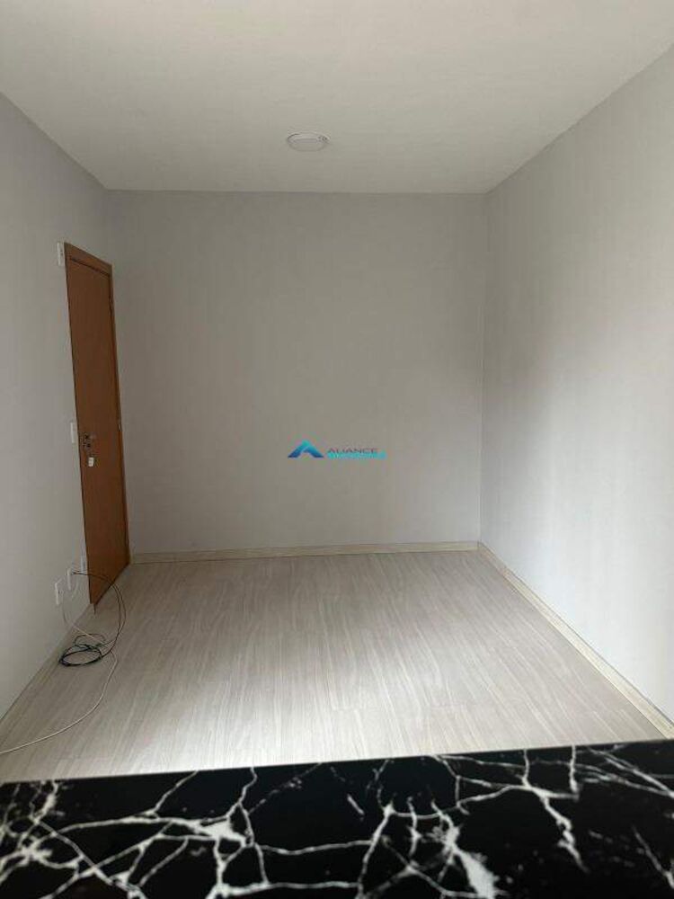 Apartamento à venda com 2 quartos, 54m² - Foto 2