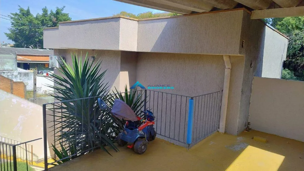 Casa, 4 quartos, 270 m² - Foto 1